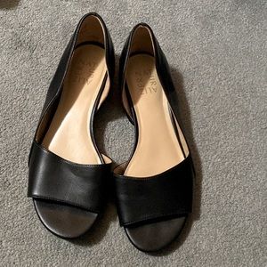 Black peep toe flats